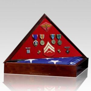 The Heritage Flag Display case offers a unique presentation